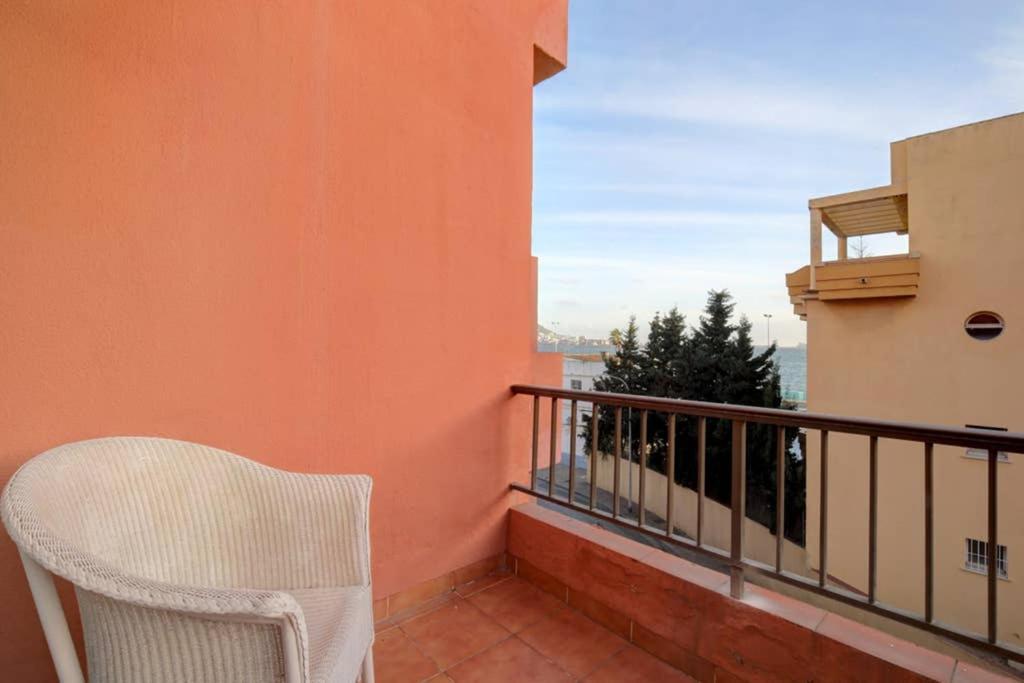 Duplex Con Vistas Al Mar Διαμέρισμα La Línea de la Concepción Εξωτερικό φωτογραφία